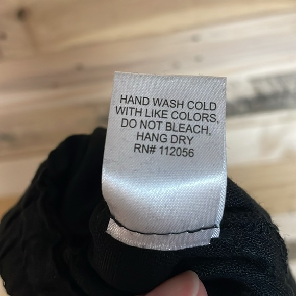 Zenana size XL black elastic high rise waist 5” linen shorts with pockets - Picture 9 of 10